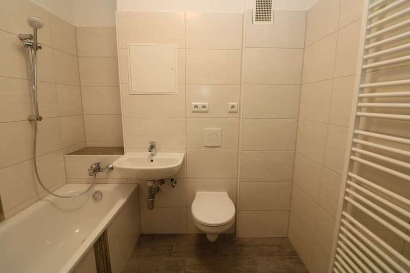 Wohnung zum Mieten in Freiberg 379 € 55.62 m²