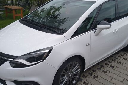 Opel Zafira Tourer 148.500 km 10.990 &euro; Dohna 01809