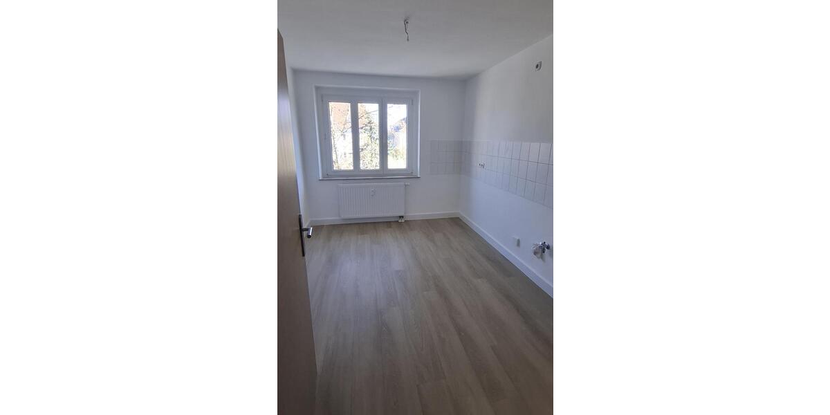 Etagenwohnung Dresden Blasewitz - 2 Zimmer, 62 m&sup2;, 715&euro; | Angebot:26130458