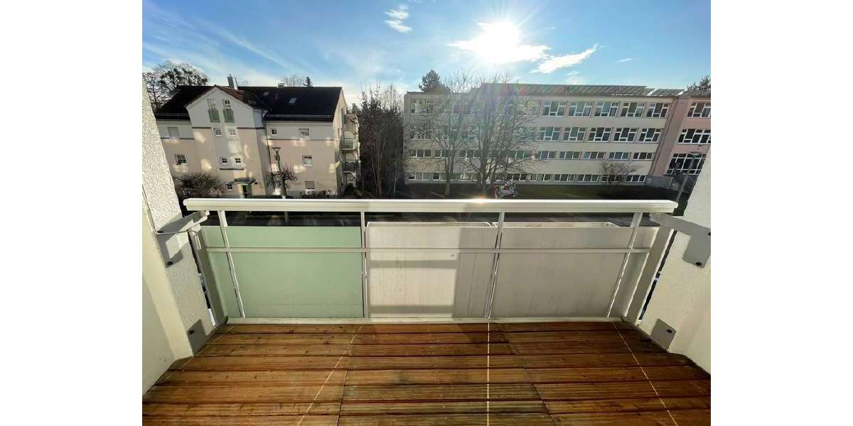 Etagenwohnung Dresden Strehlen - 3 Zimmer, 66 m&sup2;, 630&euro; | Angebot:26586682