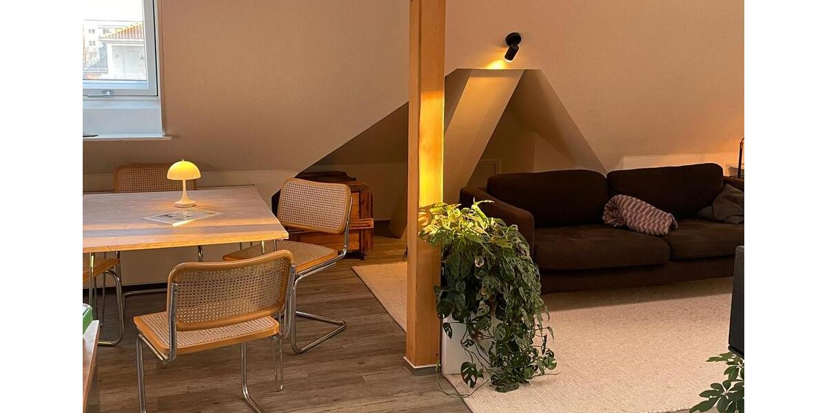 Dachgeschoßwohnung Dresden Blasewitz - 2 Zimmer, 55 m&sup2;, 400&euro; | Angebot:26458394