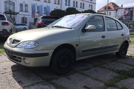 Renault Megane 148.000 km 790 &euro; Dresden 01237