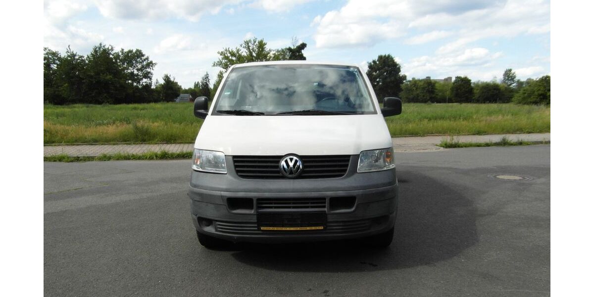 VW T5 Transporter 235.101 km 3.599 &euro; Dresden 01237