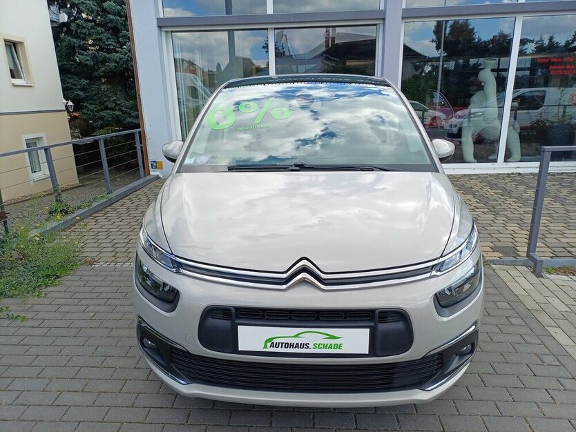 Citroen C4 SpaceTourer 1.2 PureTech Live 54.000 km 16.995 € Meißen 01662