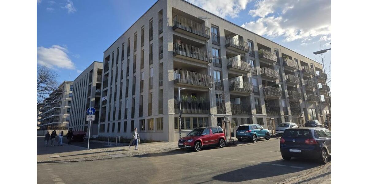 Etagenwohnung Dresden Neustadt - 4 Zimmer, 107 m&sup2;, 1.925&euro; | Angebot:26483003