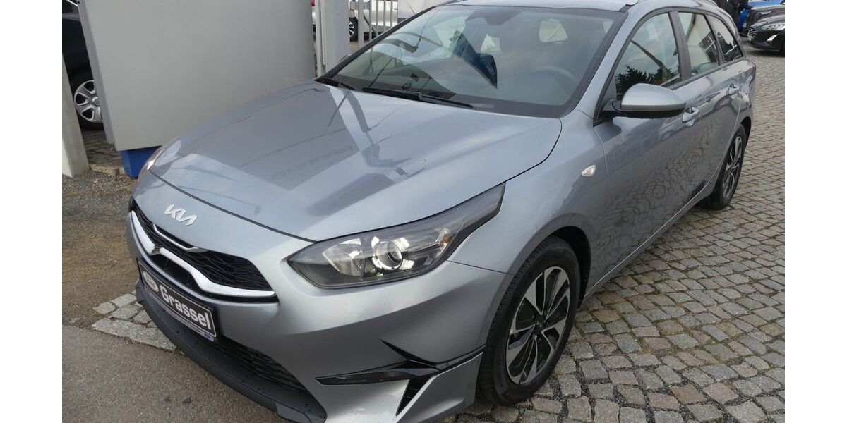 Kia ceed / Ceed 11.200 km 22.500 &euro; Weinböhla 01689