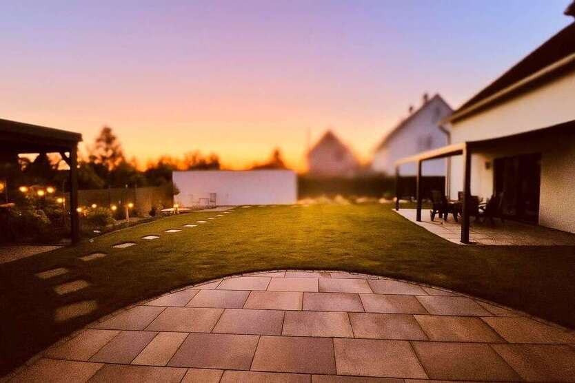 Haus zum Kaufen in Arnsdorf 569.000 € 143 m²