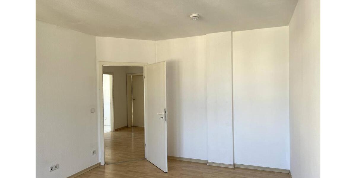 Dachgeschoßwohnung Dresden Neustadt - 3 Zimmer, 63 m&sup2;, 488&euro; | Angebot:26367379