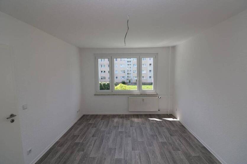 Verdammt ich lieb dich...3-RW mit Wanne u. Balkon!!!