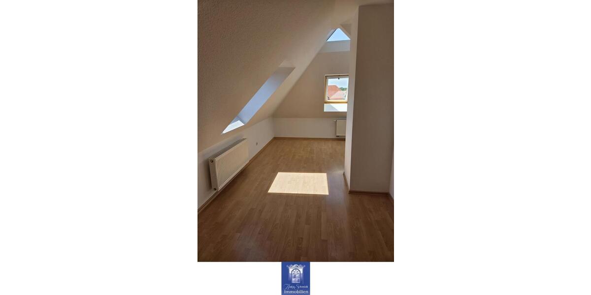Dachgeschoßwohnung Coswig - 2 Zimmer, 49 m&sup2;, 475&euro; | Angebot:26448774