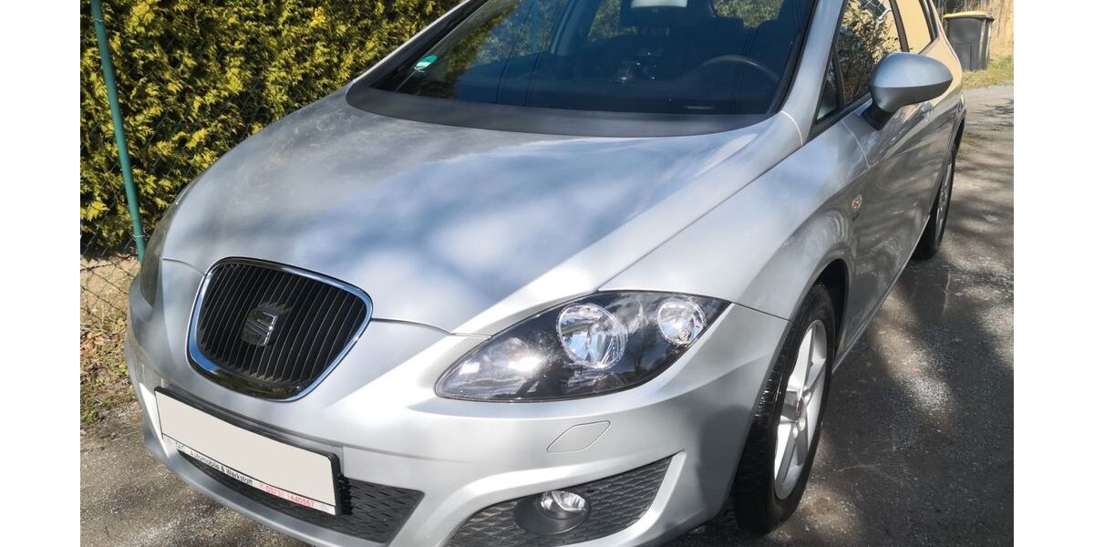 Seat Leon 73.883 km 5.990 &euro; Dresden-Heidenau 01809