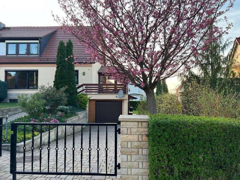 Haus zum Kaufen in Dohna 424.900 € 140 m²