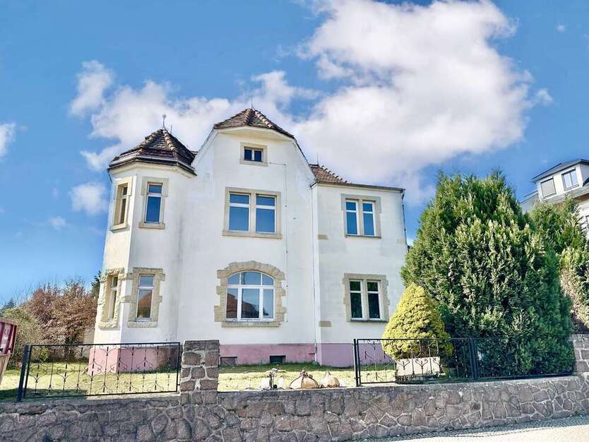 Haus zum Kaufen in Moritzburg 650.000 € 203 m²