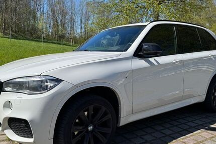 BMW X5 338.000 km 14.900 &euro; Dresden 01259