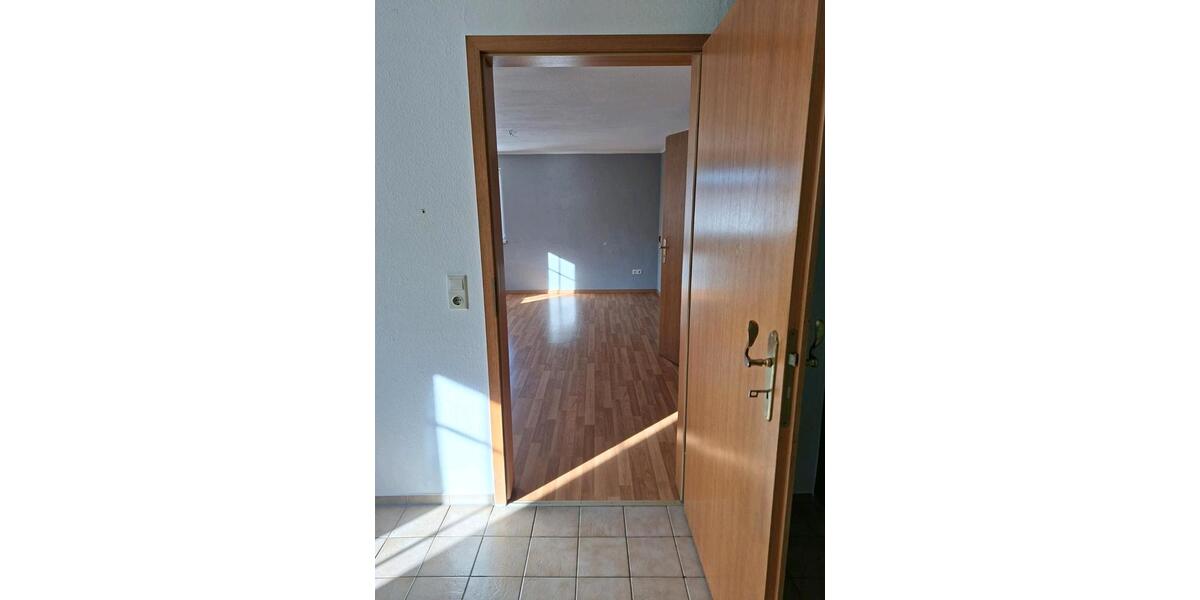 Etagenwohnung Dippoldiswalde - 4 Zimmer, 82 m&sup2;, 600&euro; | Angebot:26105046