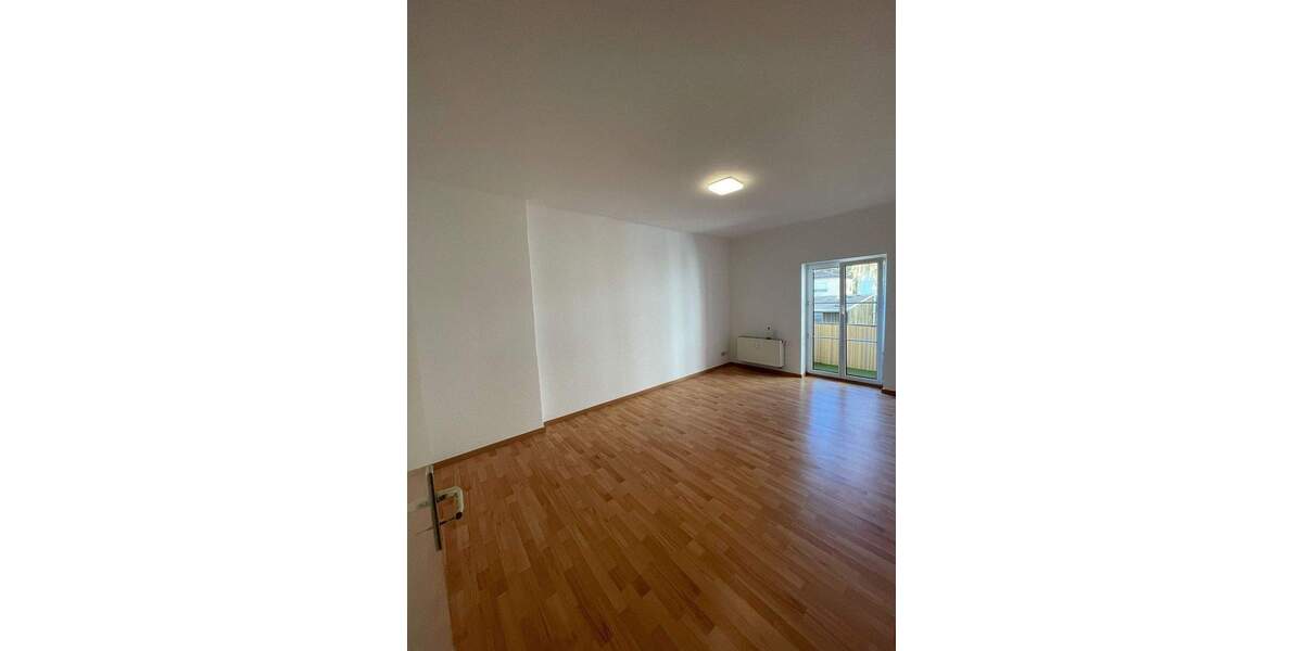 Zimmer Pirna Copitz - 3 Zimmer, 87 m&sup2;, 740&euro; | Angebot:25731358