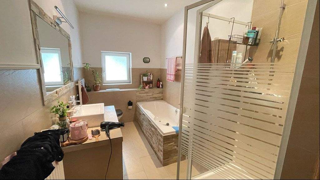 Etagenwohnung Hohnstein - 4 Zimmer, 105 m&sup2;, 650&euro; | Angebot:23354045