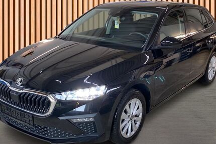 Skoda Scala 13.816 km 18.980 &euro; Dresden 01328