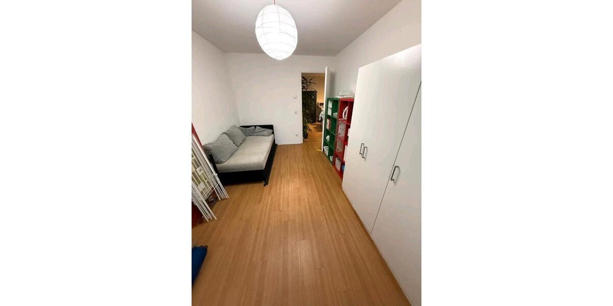 Etagenwohnung Dresden Neustadt - 4 Zimmer, 99 m&sup2;, 1.433&euro; | Angebot:26297238