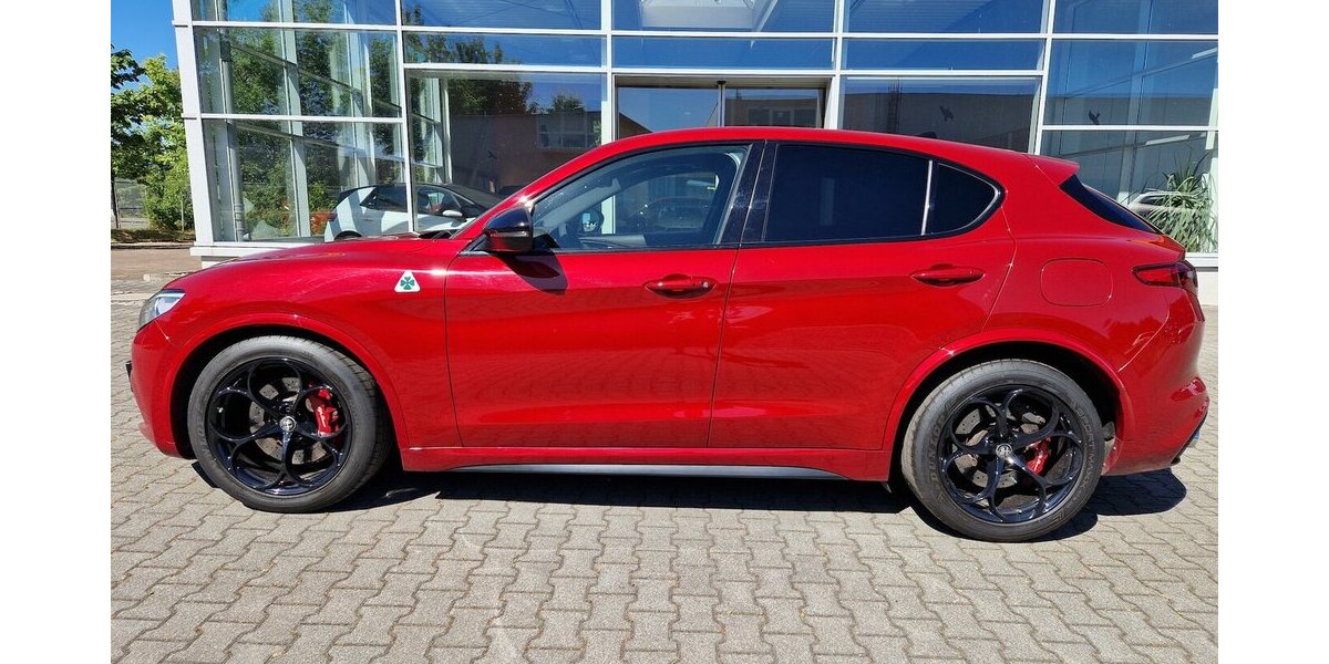 Alfa Romeo Stelvio Quadrifoglio Q4 63.569 km 46.800 &euro; Wilsdruff 01723