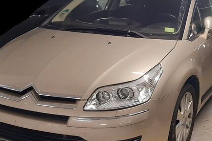 Citroen C4 113.000 km 2.000 &euro; Dresden 01109
