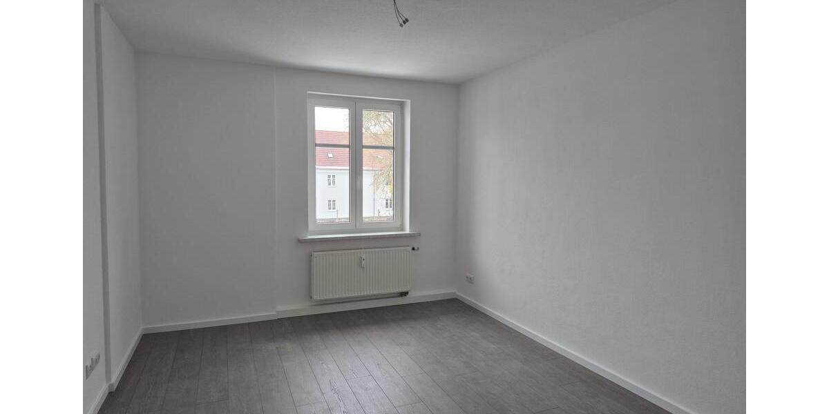 Etagenwohnung Arnsdorf - 2 Zimmer, 51 m&sup2;, 400&euro; | Angebot:26463176