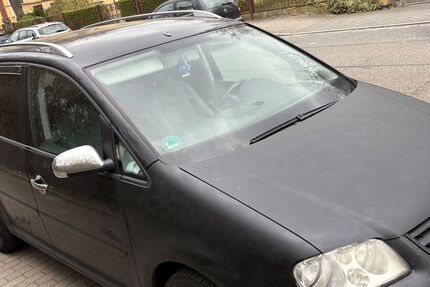 VW Touran 290.000 km 750 &euro; Dresden 01139