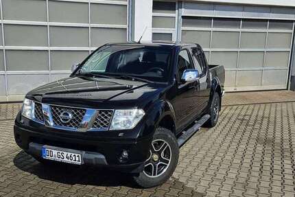 Nissan Navara 220.000 km 9.900 &euro; Dresden 01219