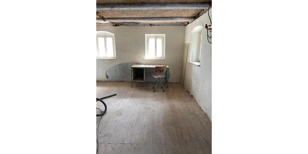 Einfamilienhaus Heidenau - 3 Zimmer, 120 m&sup2;, 59.000&euro; | Angebot:26730047