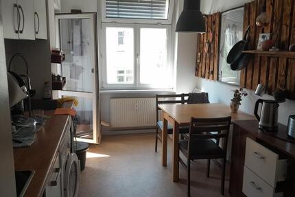 Gemütliches Zimmer in schöner WG mit guter Anbindung ab01.01.2026 3 zimmer