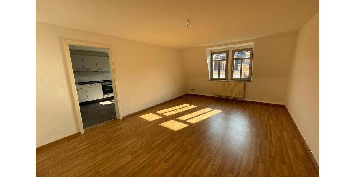 Dachgeschoßwohnung Dresden Neustadt - 3 Zimmer, 79 m&sup2;, 745&euro; | Angebot:25751102