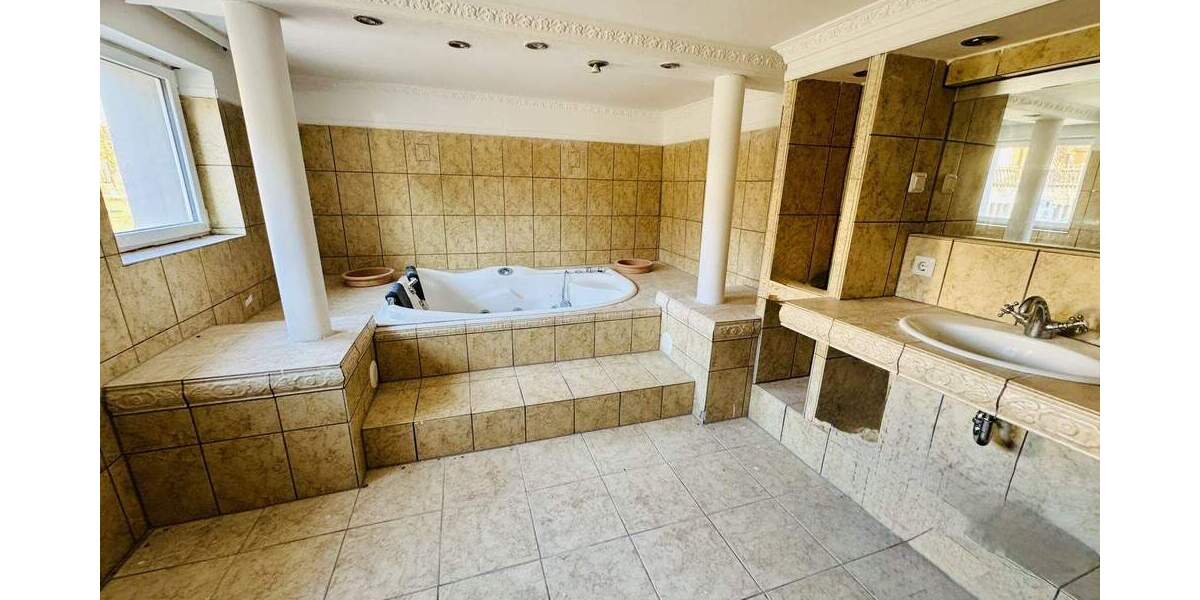 Einfamilienhaus Dresden Altfranken - 4 Zimmer, 121 m&sup2;, 300.000&euro; | Angebot:25167396