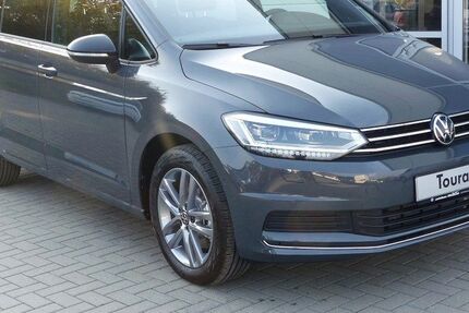 VW Touran 26.710 km 33.990 &euro; Dippoldiswalde 01744