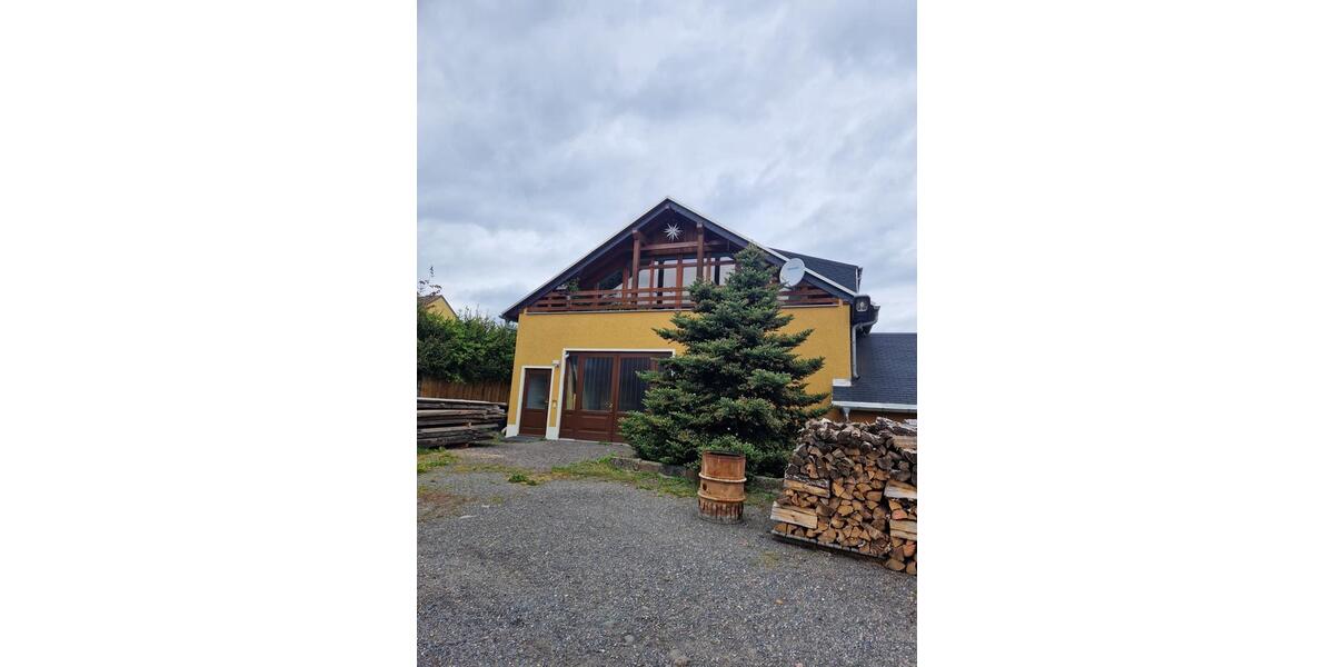 Dachgeschoßwohnung Dippoldiswalde - 3 Zimmer, 78 m&sup2;, 565&euro; | Angebot:26491967