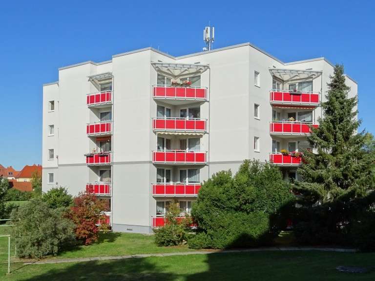 Wohnung zum Mieten in Radeberg 299 € 35 m² 1 zimmer