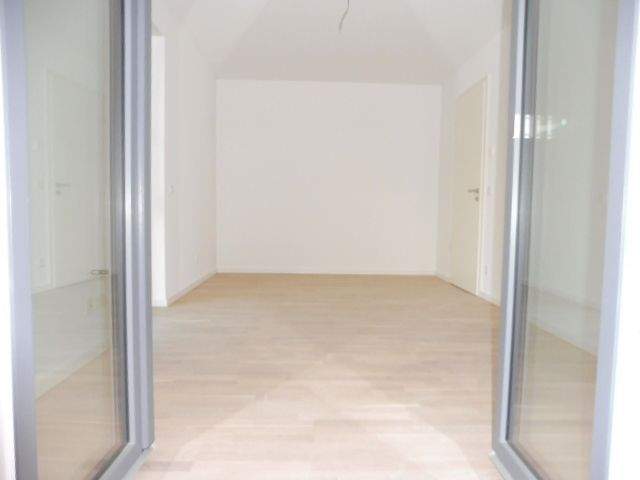 Etagenwohnung Coswig - 3 Zimmer, 92 m&sup2;, 1.198&euro; | Angebot:25734750