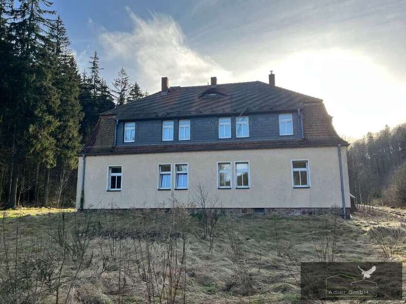 Haus zum Kaufen in Altenberg 140.000 € 240 m²