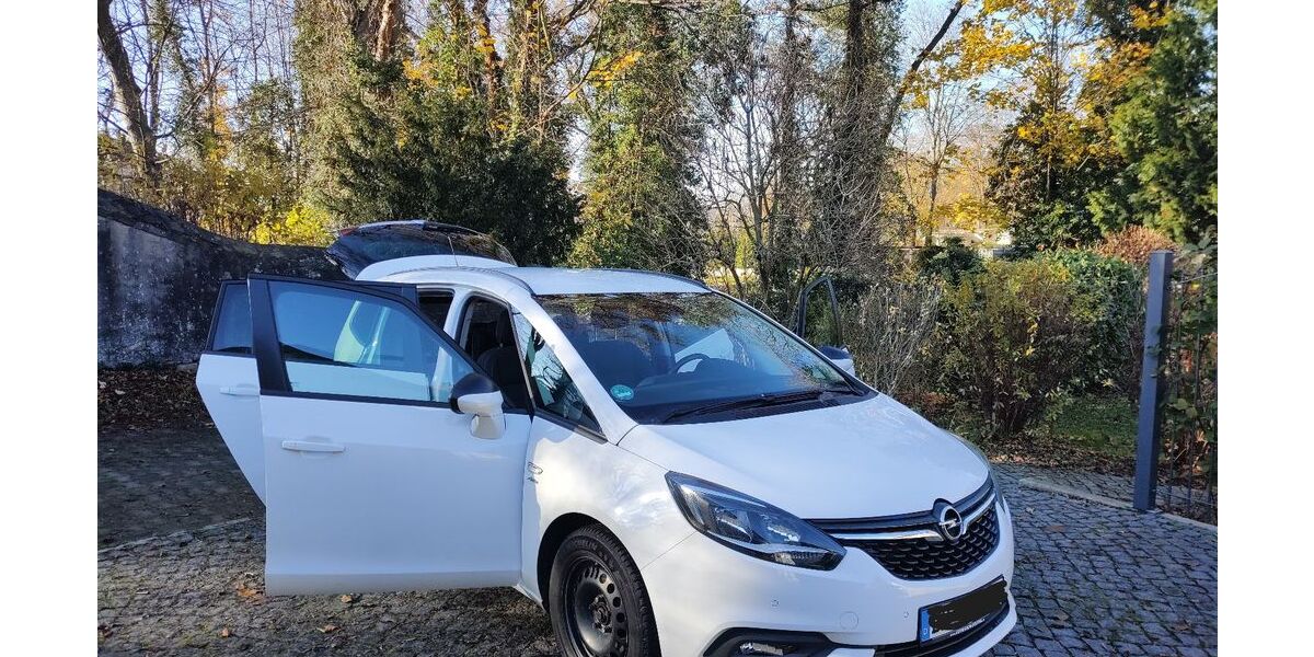 Opel Zafira 91.000 km 11.690 € Dresden 01129