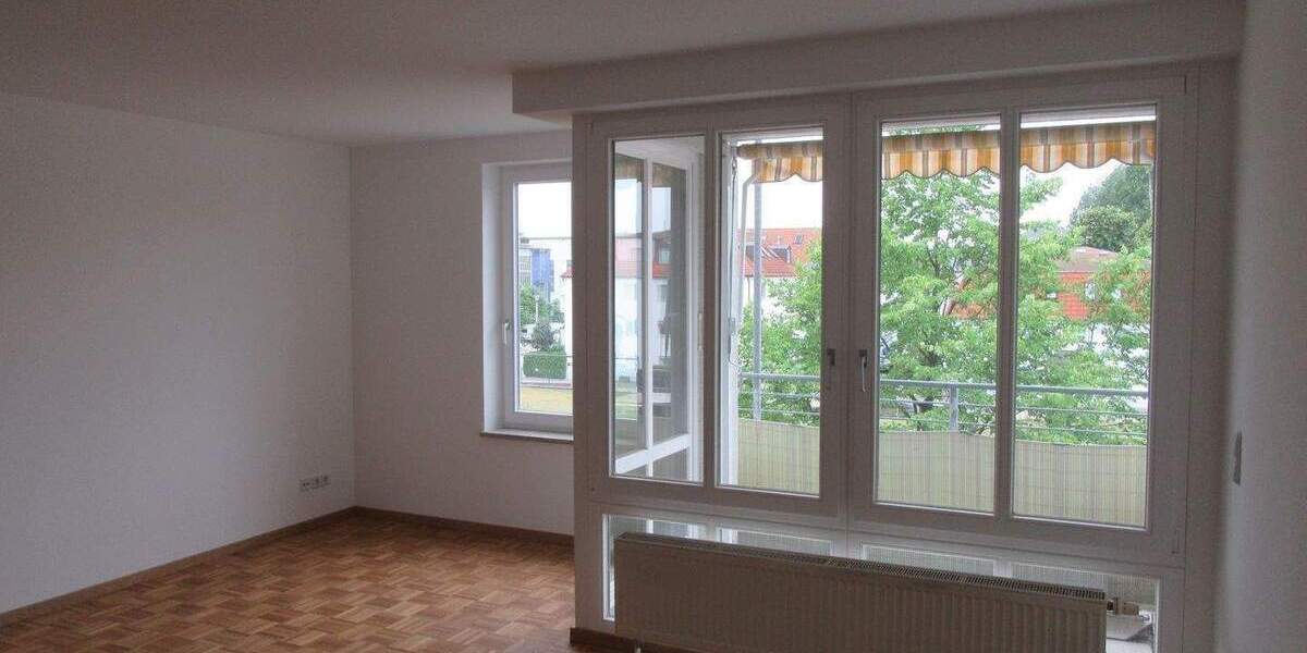 Etagenwohnung Dresden Mickten - 2 Zimmer, 59 m&sup2;, 139.000&euro; | Angebot:25836423