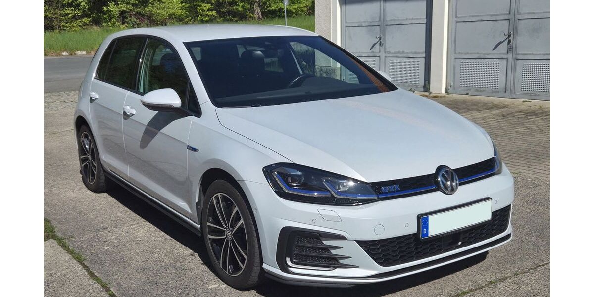 VW Golf 132.000 km 14.999 &euro; Dresden 01109
