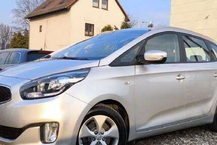 Kia Carens 109.143 km 8.890 &euro; Dresden 01237