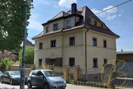 Haus Großröhrsdorf - 8 Zimmer, 342.000&euro; | Angebot:26833997