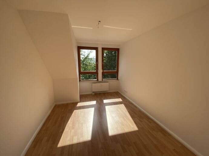 Etagenwohnung Dresden Gruna - 3 Zimmer, 62 m&sup2;, 179.000&euro; | Angebot:26595085