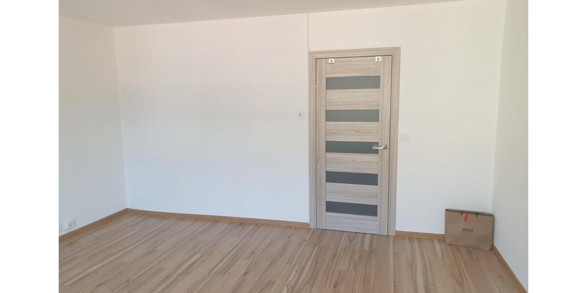 Etagenwohnung Freital - 3 Zimmer, 77 m&sup2;, 174.000&euro; | Angebot:26515872