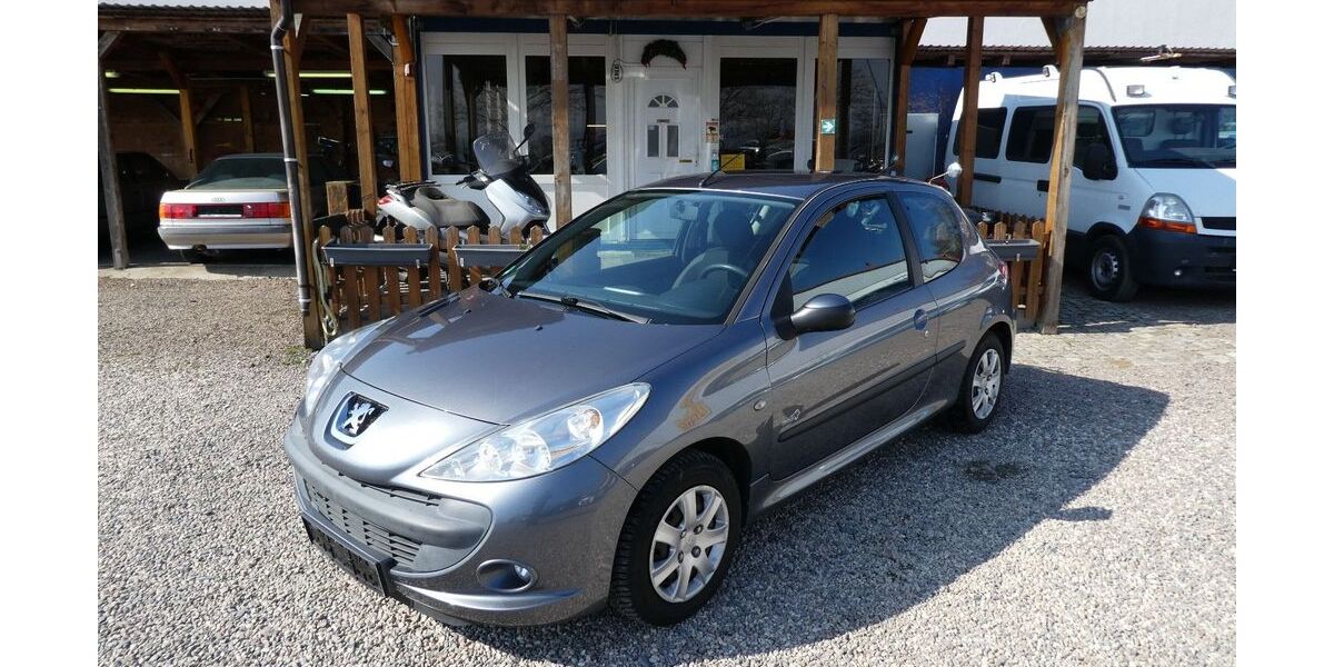 Peugeot 206 111.430 km 2.790 &euro; Dresden 01219