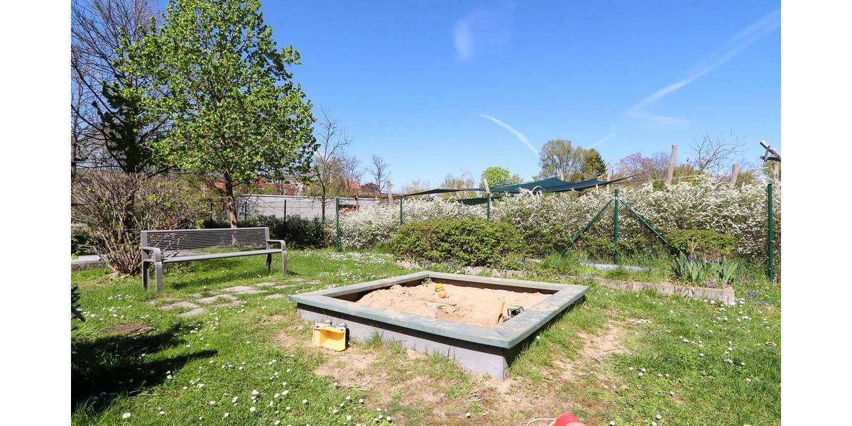 Etagenwohnung Dresden Radeberger Vorstadt - 2 Zimmer, 54 m&sup2;, 179.000&euro; | Angebot:26451666
