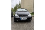 Mercedes-Benz A 190 16.000 km 1.600 € Dresden 01067