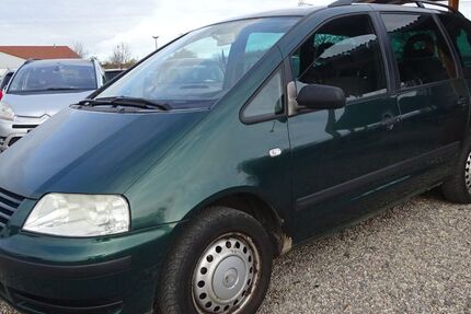 VW Sharan 246.062 km 1.350 € Dresden 01219