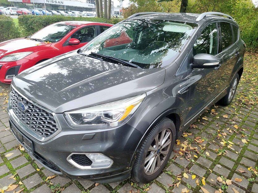 Ford Kuga 90.700 km 15.790 € Dresden 01139