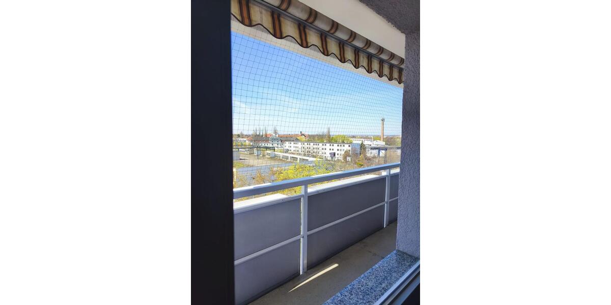 Etagenwohnung Dresden Prohlis - 3 Zimmer, 64 m&sup2;, 570&euro; | Angebot:26364503